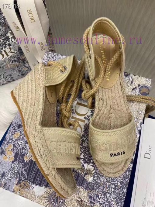 Top Original 11 RemakesDior 2024 Spring/Summer CollectionPattern Jacquard Embroidered Fishergh2d13l3 - Image 3