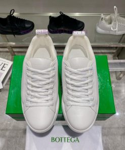 The original BottegaVeneta Baodiejia classic men's lace up sneakers were developed with top kdwpv5y2