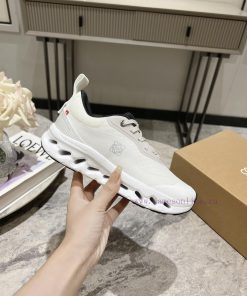 The latest sports shoes come with a full set of packaging, providing 100% comfort and being fhlba34r
