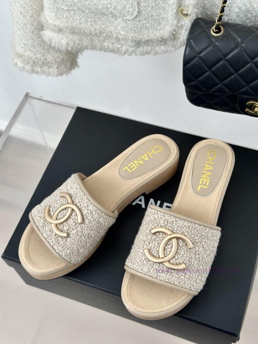 Chanel | Chanel 24P New Solid Wood ProductDouble C thick soled slippersThe unique materials vvl3e7di - Image 3