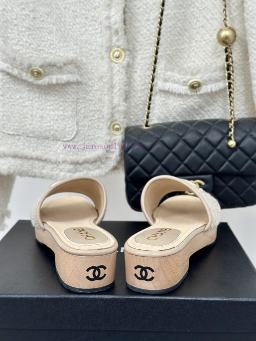 Chanel | Chanel 24P New Solid Wood ProductDouble C thick soled slippersThe unique materials vvl3e7di - Image 7