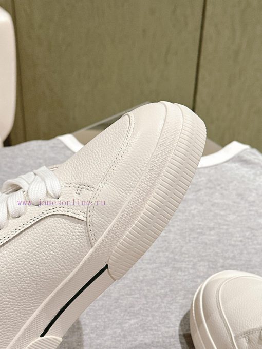 Men's Style | ² ⁰ ² 4 𝐬𝐬 🤍🤎Off white's latest popular men's casual shoes are made of delicat5tomufnd - Image 6