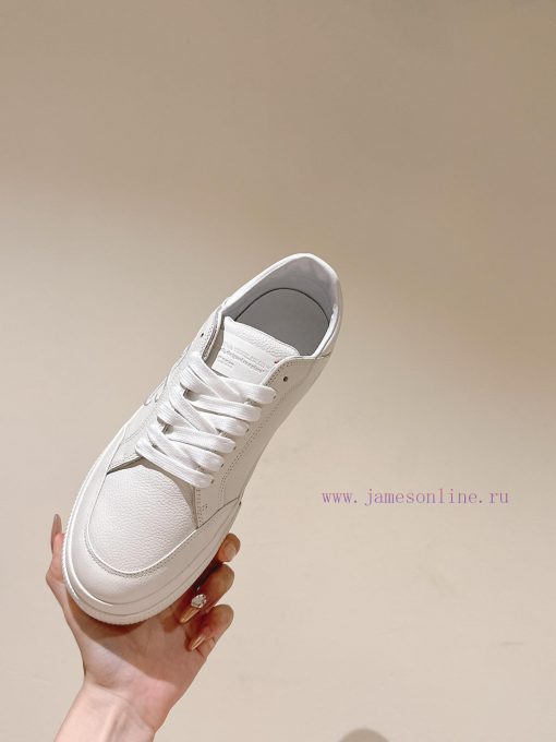 Men's Style | ² ⁰ ² 4 𝐬𝐬 🤍🤎Off white's latest popular men's casual shoes are made of delicat5tomufnd - Image 10