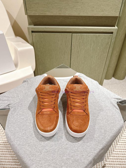 Couple style | ² ⁰ ² 4 𝐬𝐬 🤍🤎𝐶𝑒𝑙𝑖𝑛  Celine's new autumn deer skin casual shoe series is launcprnh43du