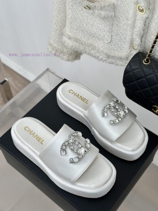 Chanel | Chanel Classic Thick Bottom Water Diamond Large Pair C SlippersMinimalist Double C kkwpsxr4 - Image 4