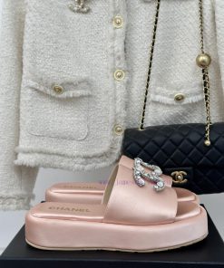 Chanel | Chanel Classic Thick Bottom Water Diamond Large Pair C SlippersMinimalist Double C xoe03p3s
