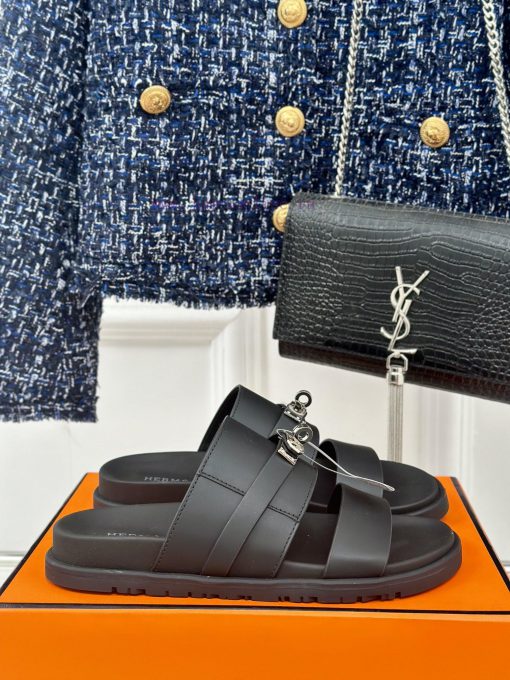 Male+10Herm è s/Herm è s Classic Kelly Button Second Uncle SlippersKelly's buckle is complettywydwa1 - Image 2
