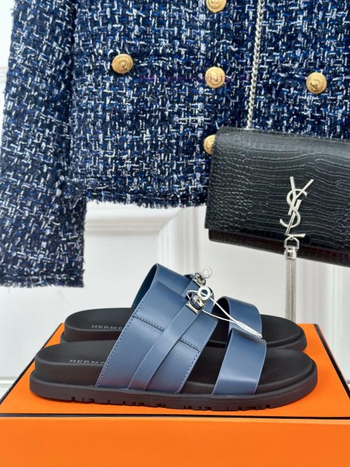 Male+10Herm è s/Herm è s Classic Kelly Button Second Uncle SlippersKelly's buckle is complet35m5kkoa - Image 2