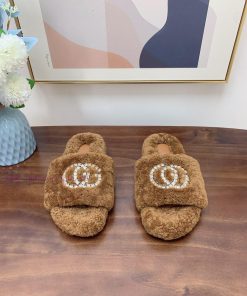 Gucci GUCCI2024 new lamb wool slippers priceTop quality pure fur integrated straight fur crerq36nxnn