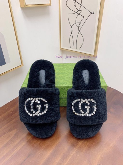 Gucci GUCCI2024 new lamb wool slippers priceTop quality pure fur integrated straight fur crelzr5b2s0 - Image 5
