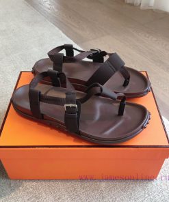 Hermes... 24 sandalsH Home 2024 giga sandalsOriginal mold bottom, very stylishVery lightweigs44fw5sm