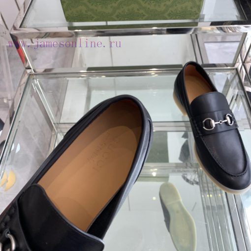Gucci Classic Men's Horseneck Buckle loafersFeaturing a classic design and intricately embel0lis70a1 - Image 5