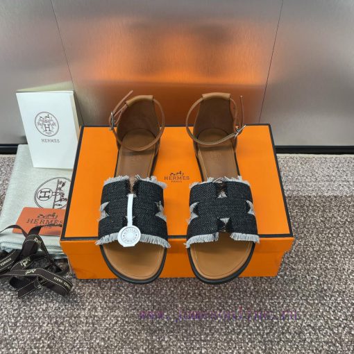 Hermes Spring/Summer Classic Santorini Color blocked I-shaped Dragging Women's Shoes H Home ql2h2c26 - Image 2