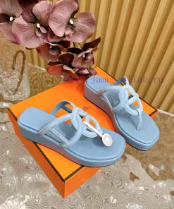 Top notch heel Hemers 2024 SS Hermes early spring new clip on thick soled slippers with genuetnxmtnw