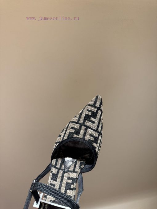 The mostFendi's. 24ss fashion show flagship collection, new products launched, Fendi furnitu1phantd8 - Image 5
