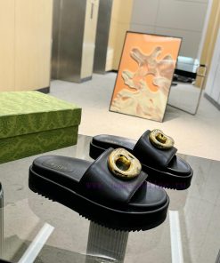 Full year shipment, Gucci's latest limited edition thick soled slippers of top quality are asmlusaa9
