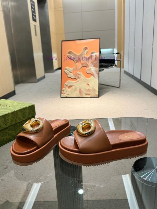 Full year shipment, Gucci's latest limited edition thick soled slippers of top quality are agipcxgal - Image 19