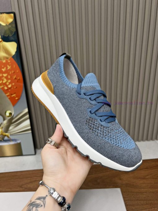 (brunellocucinelli),The fabric is made of cashmere and fly woven sheepskin, and the packagindp8ey4fx - Image 9