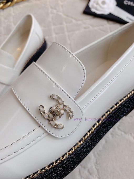 Chanel's new loafers classic chain decoration simple and atmospheric chain logo exquisite an9t1mqlhc - Image 8