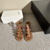 CELINE's new popular Arc de Triomphe British style flat sandals and slippers are simple, styfjn3k96l