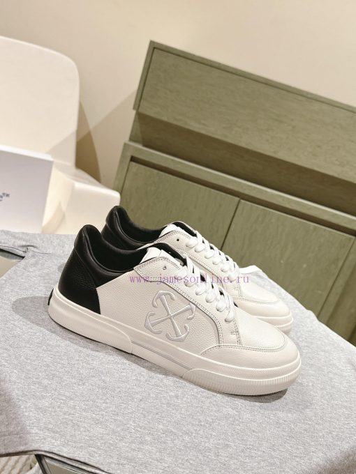 Men's Style | ² ⁰ ² 4 𝐬𝐬 🤍🤎Off white's latest popular men's casual shoes are made of delicatxun9ub21 - Image 3