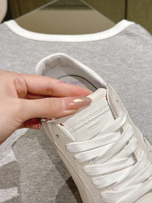 Men's Style | ² ⁰ ² 4 𝐬𝐬 🤍🤎Off white's latest popular men's casual shoes are made of delicat5tomufnd - Image 5