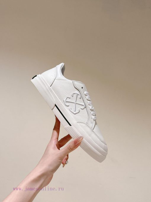 Men's Style | ² ⁰ ² 4 𝐬𝐬 🤍🤎Off white's latest popular men's casual shoes are made of delicat5tomufnd - Image 9