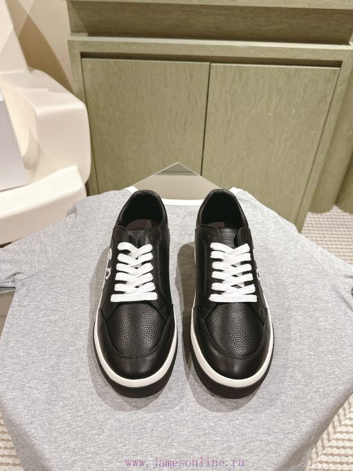 Men's Style | ² ⁰ ² 4 𝐬𝐬 🤍🤎Off white's latest popular men's casual shoes are made of delicatrjwkyavs