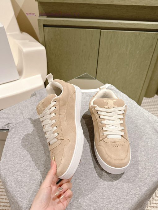 Couple style | ² ⁰ ² 4 𝐬𝐬 🤍🤎 Celine's early autumn new deer skin casual shoe series has beenhmc7ea7x - Image 4