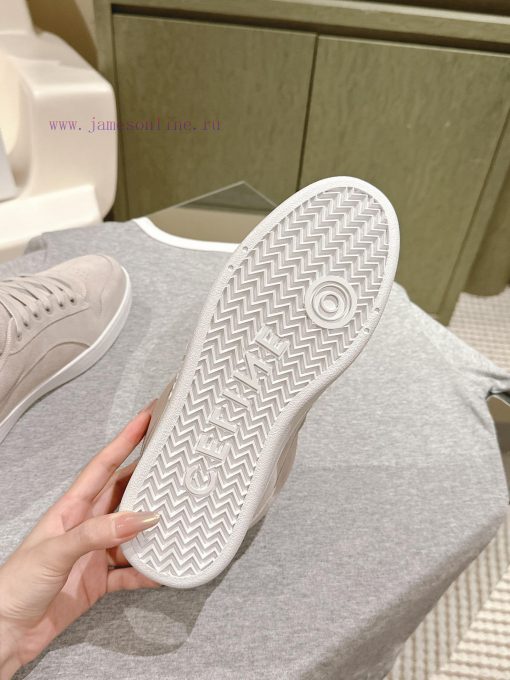 Couple style | ² ⁰ ² 4 𝐬𝐬 🤍🤎 Celine's early autumn new deer skin casual shoe series has been52uim2cw - Image 7