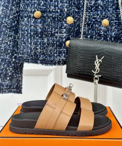 Male+10Herm è s/Herm è s Classic Kelly Button Second Uncle SlippersKelly's buckle is completx5306rcd