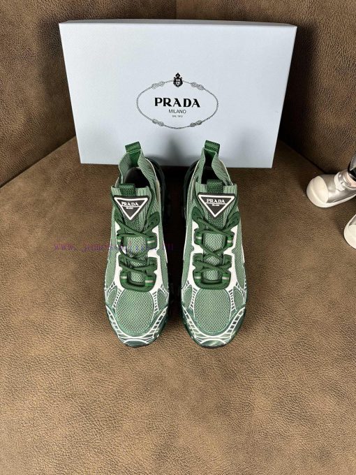 The latest 2024 collection from Prada's official website is meticulously crafted, igniting ab2r4c3i9 - Image 4