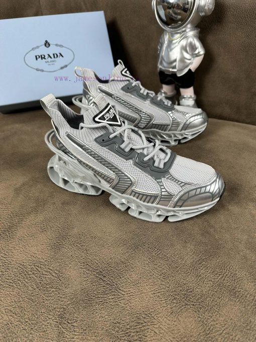 The latest 2024 collection from Prada's official website is meticulously crafted, igniting avdv7slwx - Image 6