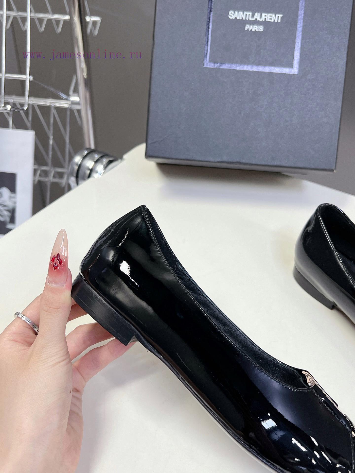 SAIN * LAURENT's new spring and summer collection has been released, featuring pointed and sahf40g83 - Image 9