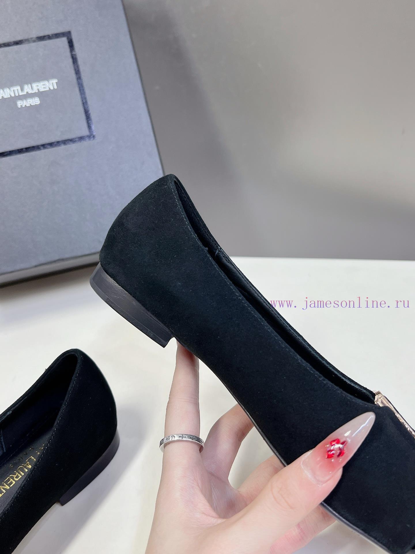 SAIN * LAURENT's new spring and summer collection has been released, featuring pointed and skbradciu - Image 9