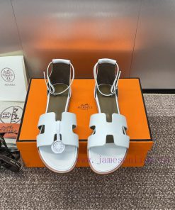 Hermes Spring/Summer Classic Santorini Color blocked I-shaped Dragging Women's Shoes H Home 179qpzdg