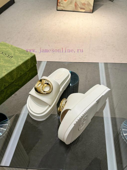 Full year shipment, Gucci's latest limited edition thick soled slippers of top quality are ax9osa2ku - Image 17