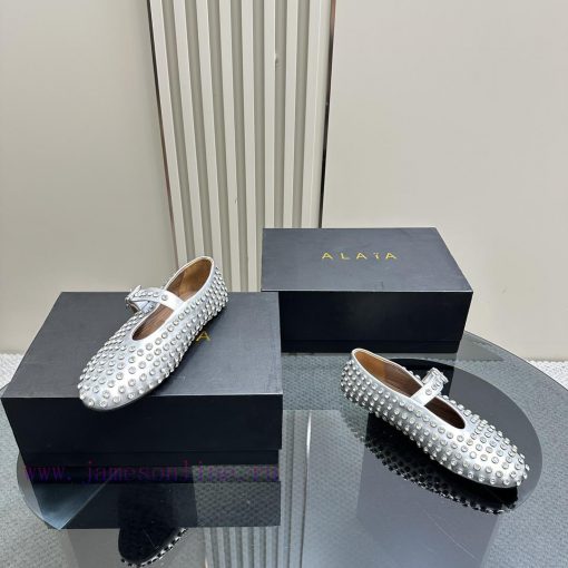 The mostALAIA | French high-end first tier high-end brandAzzedine Alaia, the last artist in q7jh6xqs - Image 7