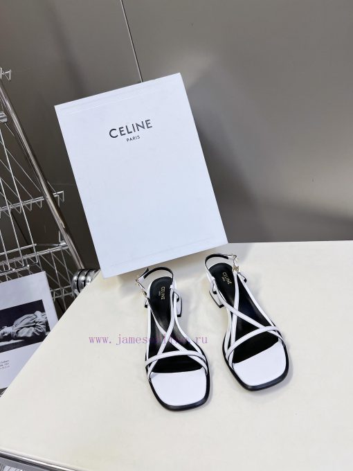 Celine's Spring/Summer Retro Triumphal Arch Fashionable Coarse Heels Sandals, Paired with So9pgzn02r