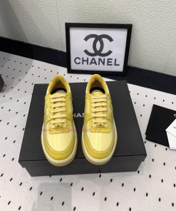 Chanel's new panda sports shoes feature top-notch and ultra complex craftsmanship. The origi6aq14pdz