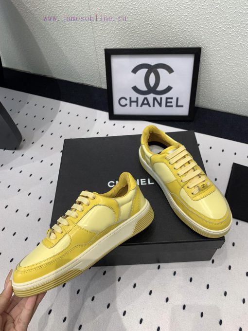 Chanel's new panda sports shoes feature top-notch and ultra complex craftsmanship. The origi6aq14pdz - Image 3