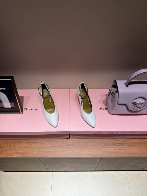 The mostFendi 24ss Fendi Series Double FF Square Head High Heel SandalsFeaturing a tapered ti5rxucpj - Image 3