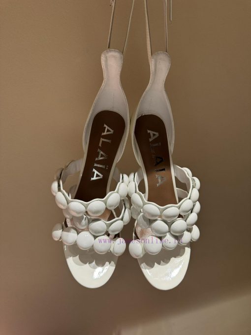 The mostALAIA24 Spring/Summer New Round Headed Straw High Heels Thanks toHe has a backgroundnizc83u2 - Image 9