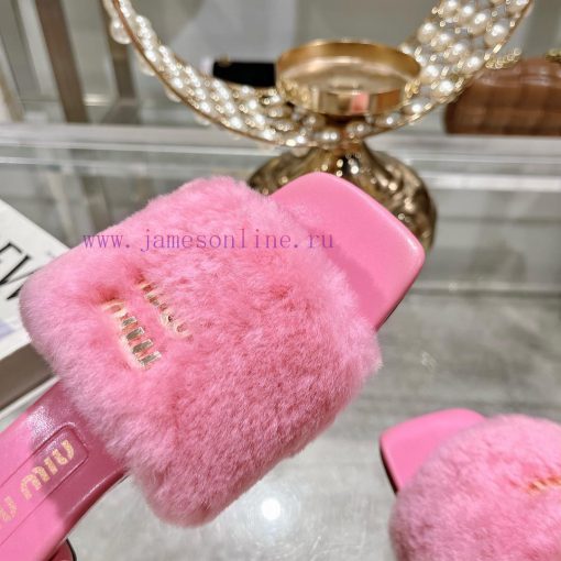 24 new Miumi * ss autumn and winter flat wool slippersTop tier—————————Zp development miumiujnk22he5 - Image 9