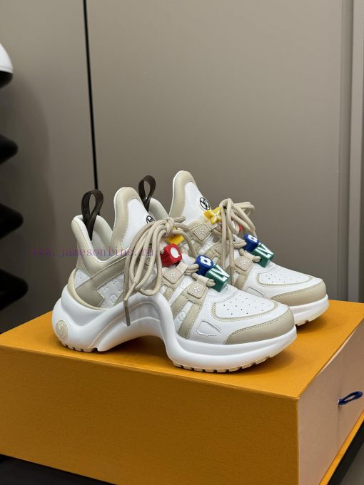 Top qualityAre these the new women's shoes from L... V It's so beautiful and cute, isn't itT1vvo1nmv - Image 2