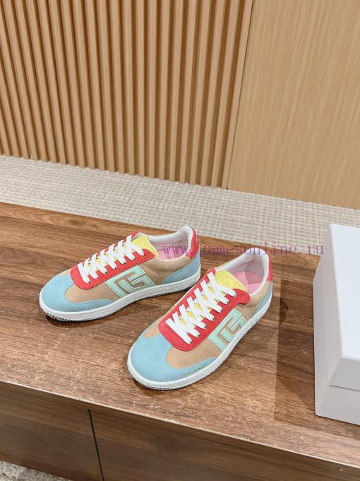 The Balmain couple's casual sports shoes are made with innovative stitching technology, creayv5p7y9n - Image 3