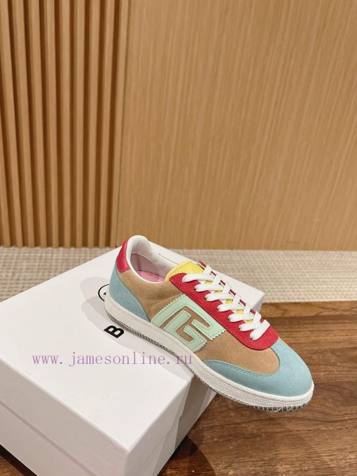 The Balmain couple's casual sports shoes are made with innovative stitching technology, creayv5p7y9n - Image 4