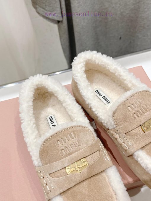 . MiuM * u/Miu * Miu 2024 Autumn/Winter Fashion Style Coin Driving Shoes with Mao Le Fu Shoeemg8nl2e - Image 7