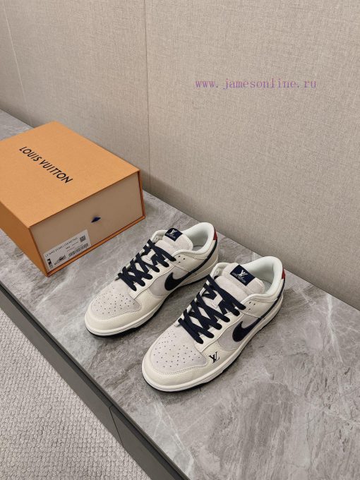 The joint series is selling like crazy for couplesAs shown in the picture, the packaging is 0p5lfeh0