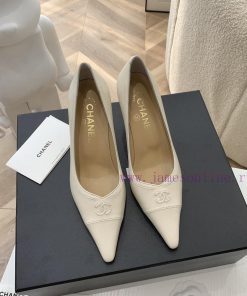 Chanel&Vintage's new pointed high heelsSuper A pointed high heels, Max auraThis pair is so iyf8xt1v4